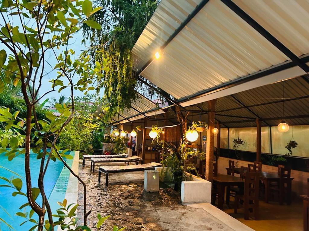 Optimum Residencies Acomodação com café da manhã Negombo Exterior foto